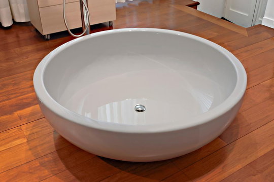 Ванна зі штучного каменю окремостояча Flaminia Fonte Fontana 135 см, white (FN135) Flaminia Круглі