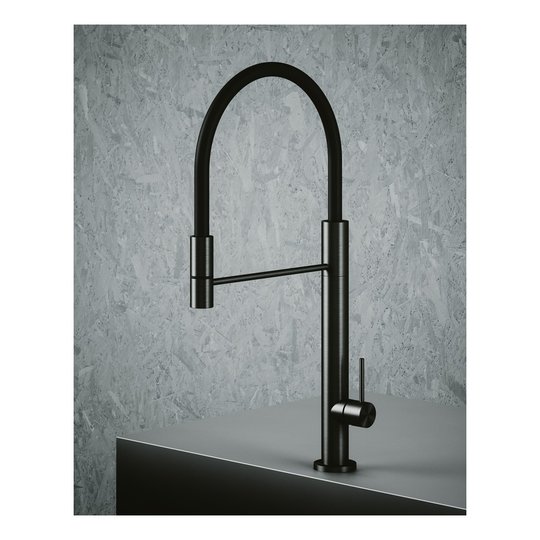 Смеситель для кухни с ручным душем Quadro Design Inox, черный матовый (398 ON) Для кухни Черный матовый